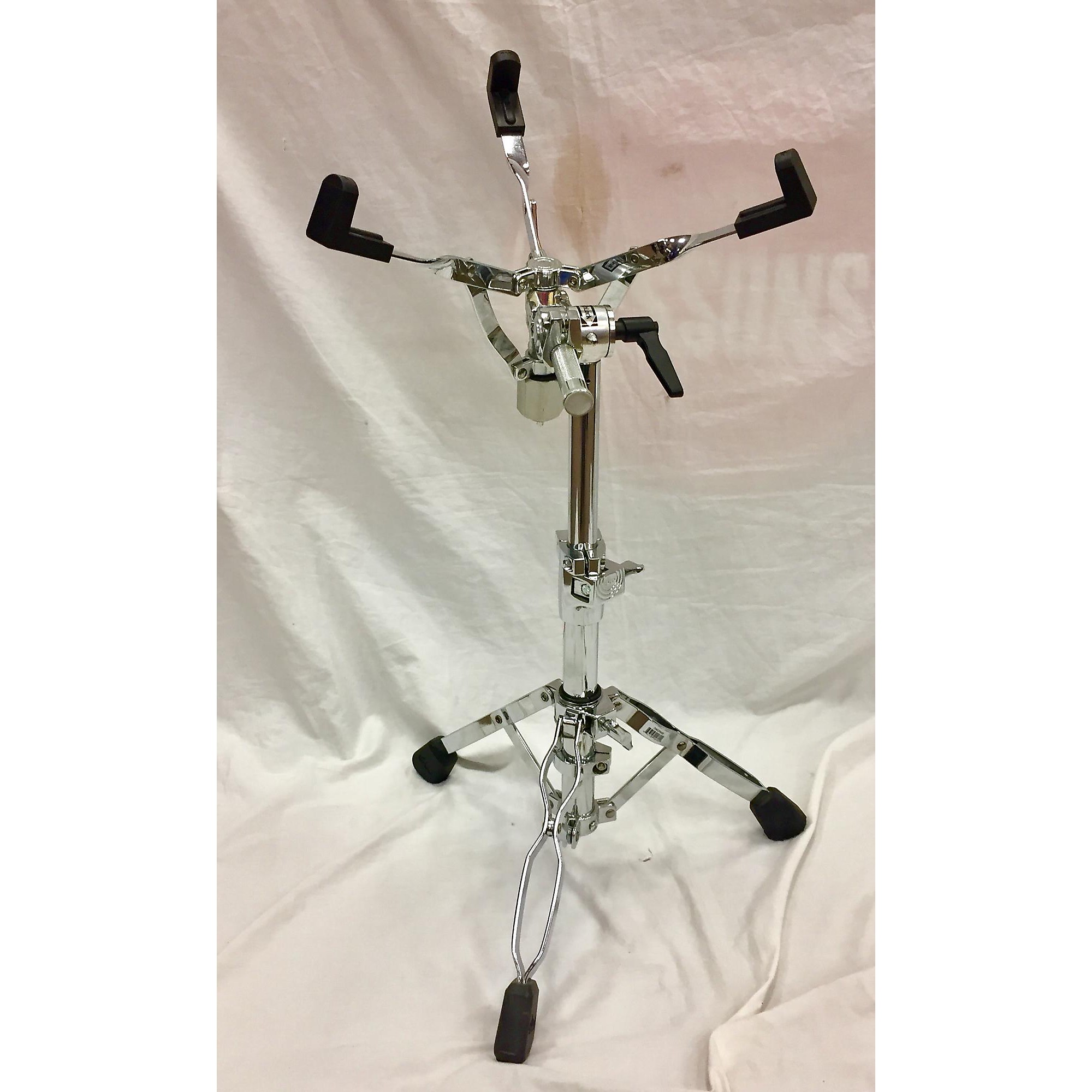 Used DW DWCP9300 SNARE STAND Snare Stand | Guitar Center