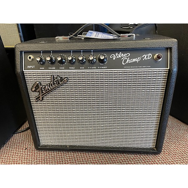 Used Fender Vibro Champ XD 5W 1X8 Guitar Combo Amp | Guitar Center