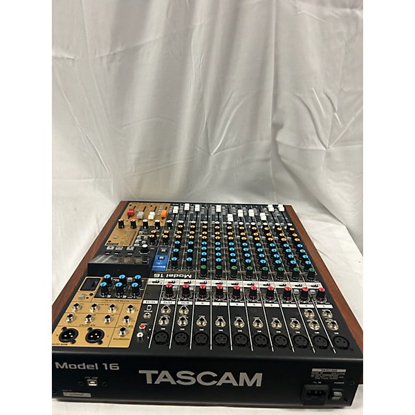Used TASCAM 2019 Model 16 Digital Mixer