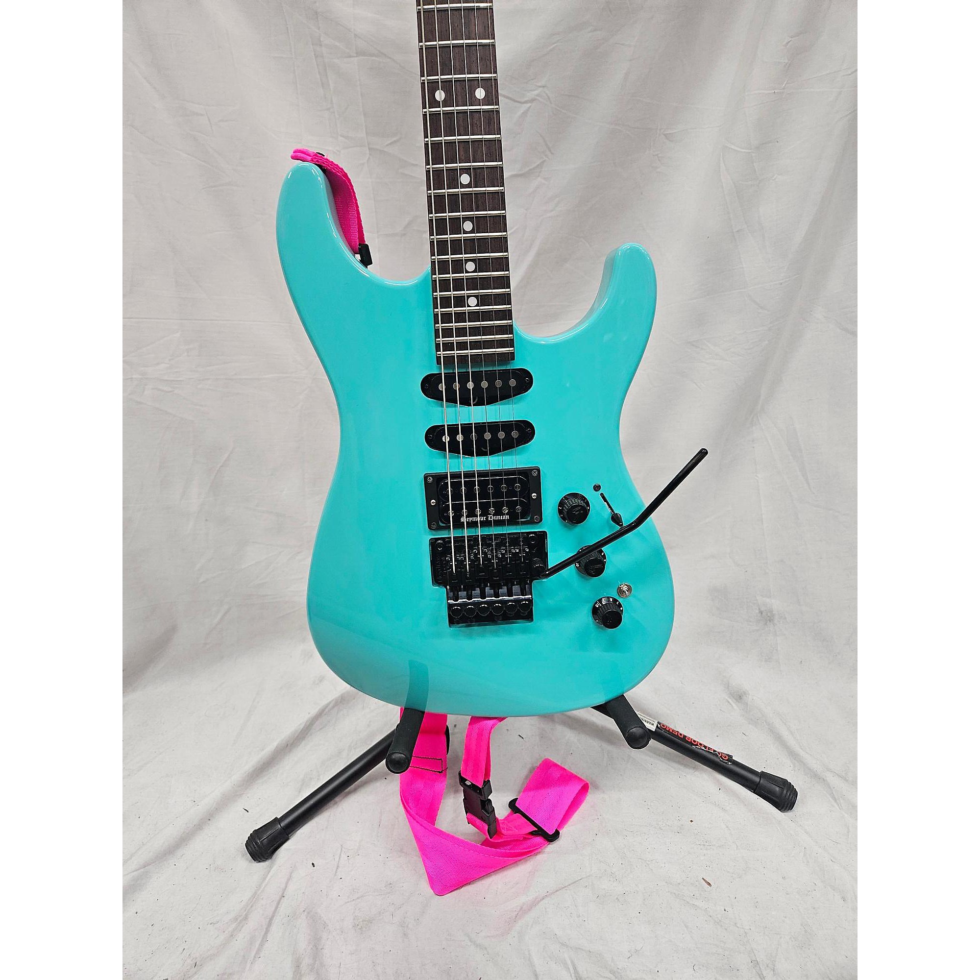 Fender Japan LTD HM Strat Ice Blue - ギター