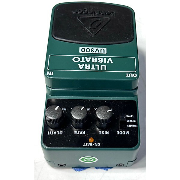 Used Behringer UV300 Ultra Vibrato Effect Pedal | Guitar Center