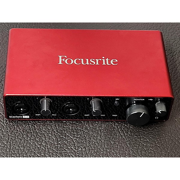 Used Focusrite Scarlett 4i4 Gen 2 Audio Interface