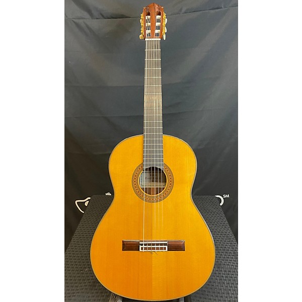 Used Yamaha Gc31 Classical Acoustic Guitar