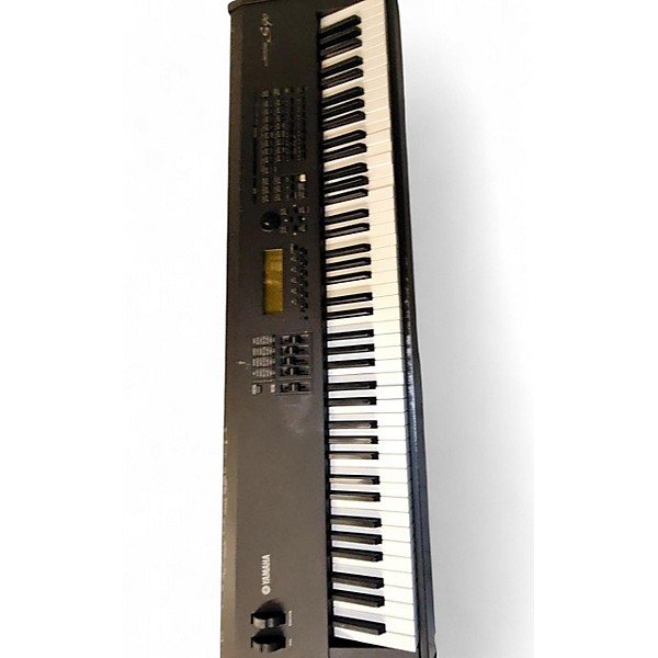 Used Yamaha s90 Keyboard Workstation