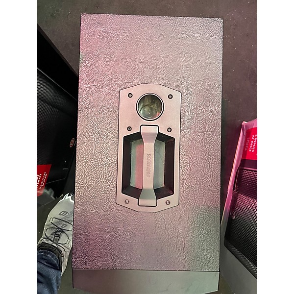 Used Fishman SAsub Powered Subwoofer