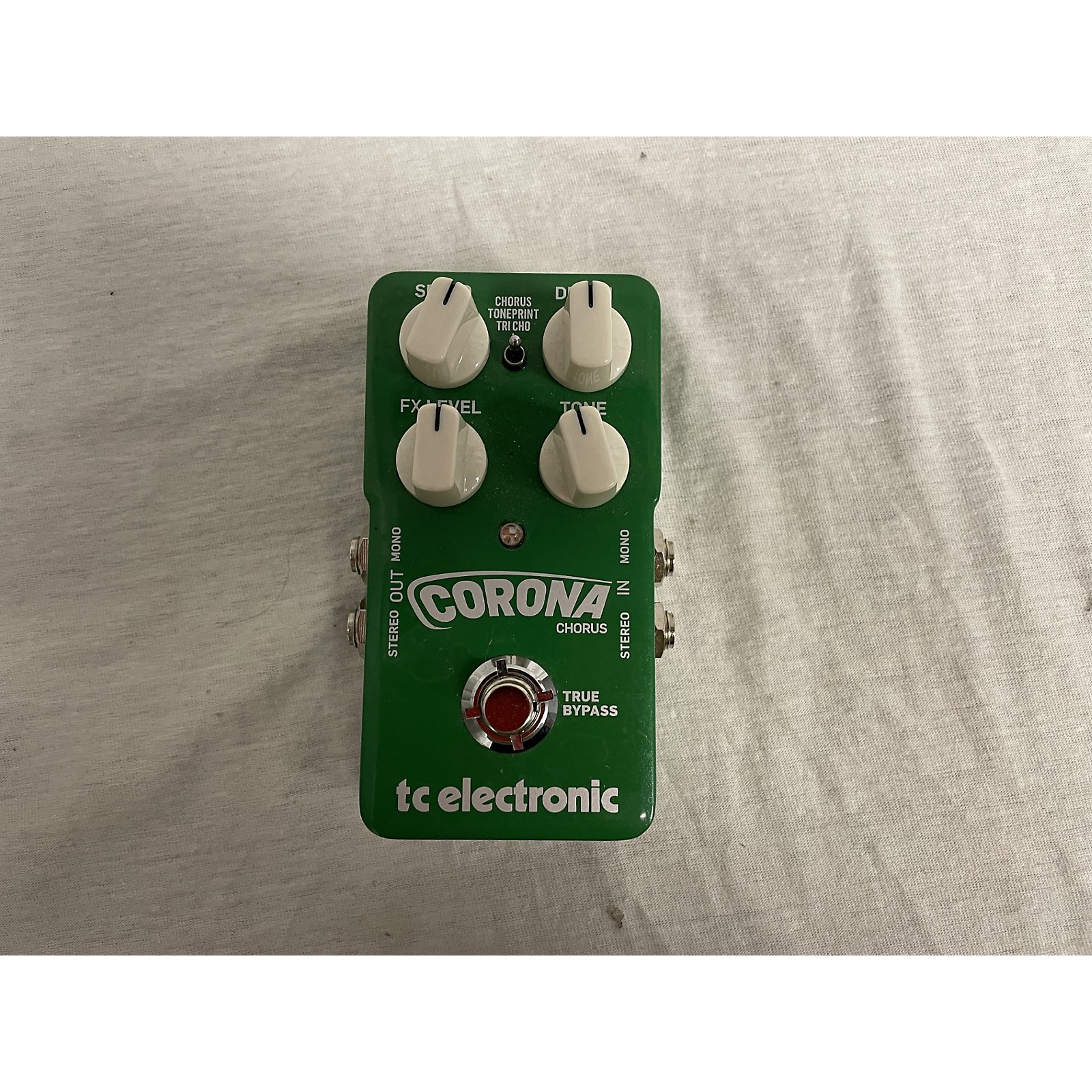 Used TC Electronic Corona Chorus Effect Pedal | Guitar Center