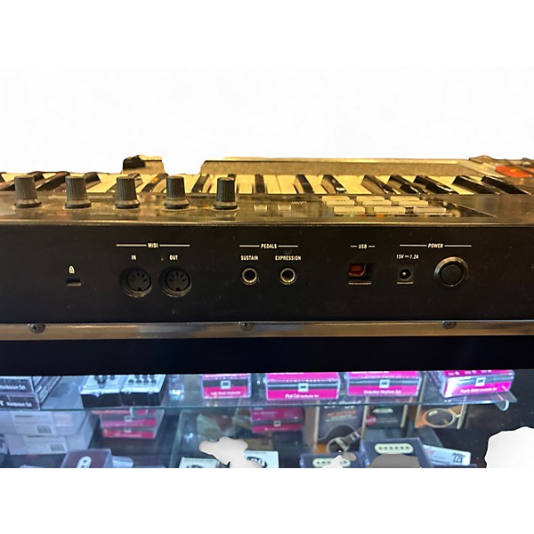 Used Native Instruments Komplete Kontrol S61 MIDI Controller