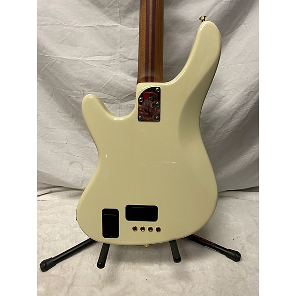 Used Used Used Kiesel JB4 Active Classic White Electric Bass Guitar