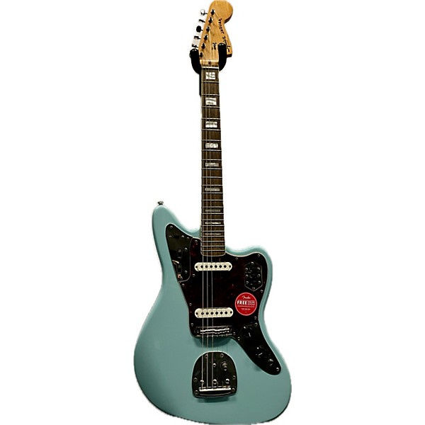 Squier classic vibe 70's deals jaguar daphne blue