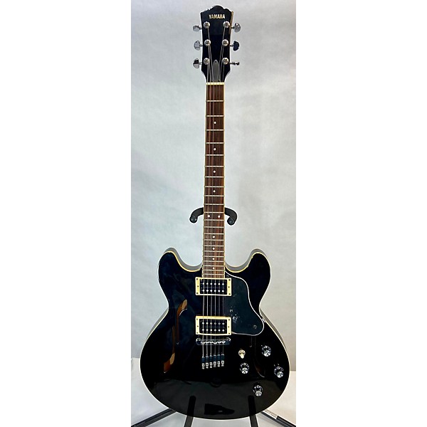 Used Yamaha SA500 Hollow Body Electric Guitar