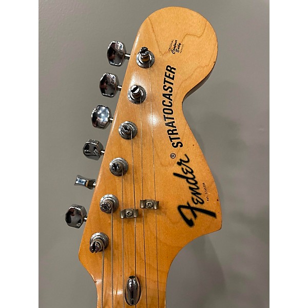 Vintage Fender 1976 Stratocaster Solid Body Electric Guitar