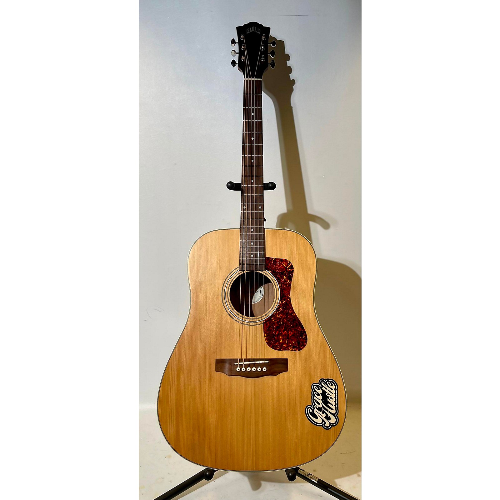 Used Guild D-240E Acoustic Electric Guitar Natural | Guitar Center