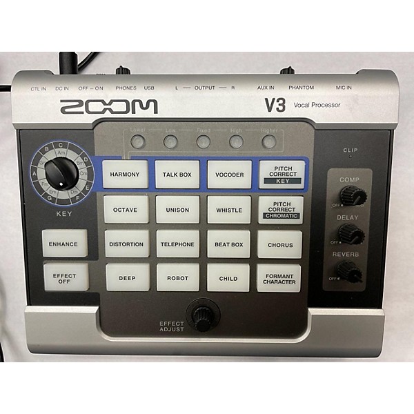 Used Zoom V3 Vocal Processor Multi Effects Processor | Guitar Center