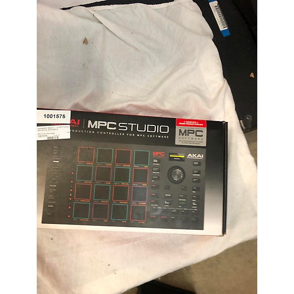 Used Akai Professional MPC Studio 2 Production Controller | Guitar Center