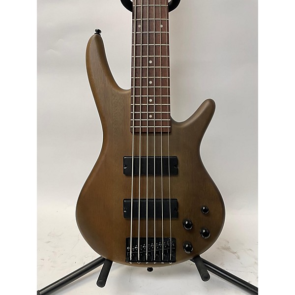 Guitar center 6 on sale string bass