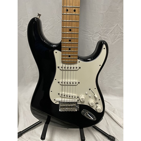 Used Fender Roland GC-1 Stratocaster Solid Body Electric Guitar