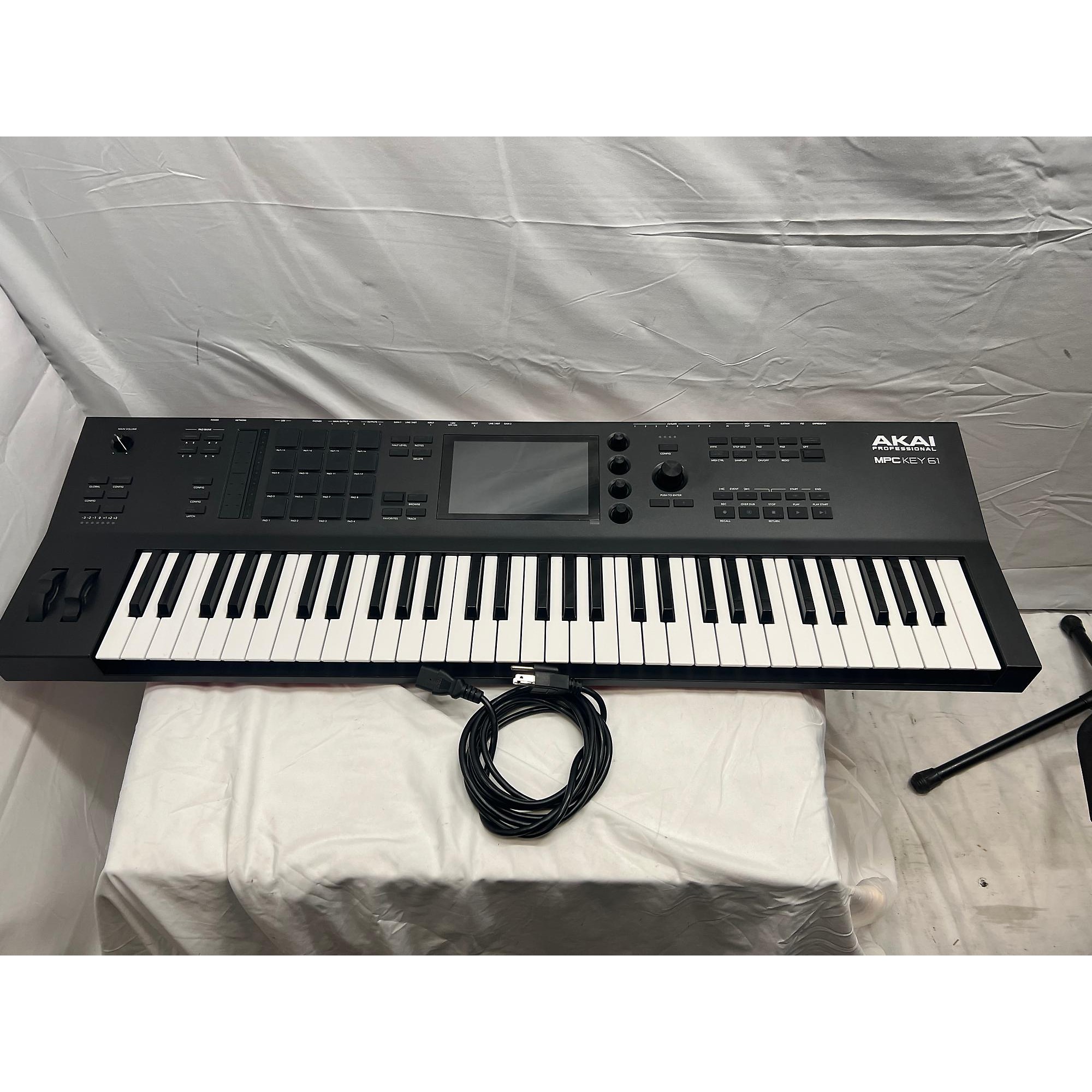 Used Akai Professional MPC Key 61 Keyboard Workstation | Guitar Center