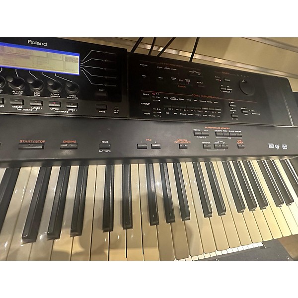 Used Roland G-1000 Keyboard Workstation