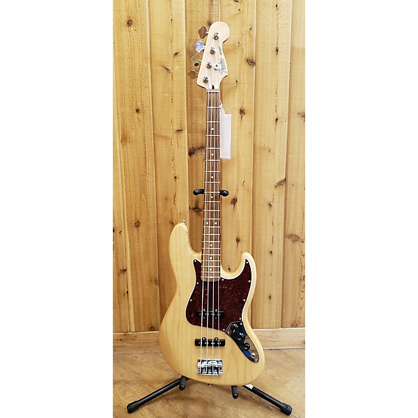 Used Fender Deluxe Jazz Bass 4 String Electric Bass Guitar
