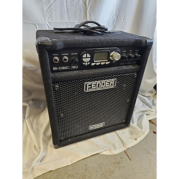 Used Fender B-DEC 30 Bass Combo Amp