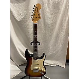 Vintage Slingerland Vintage 1969 Fender Stratocaster 3 Tone Sunburst Solid Body Electric Guitar