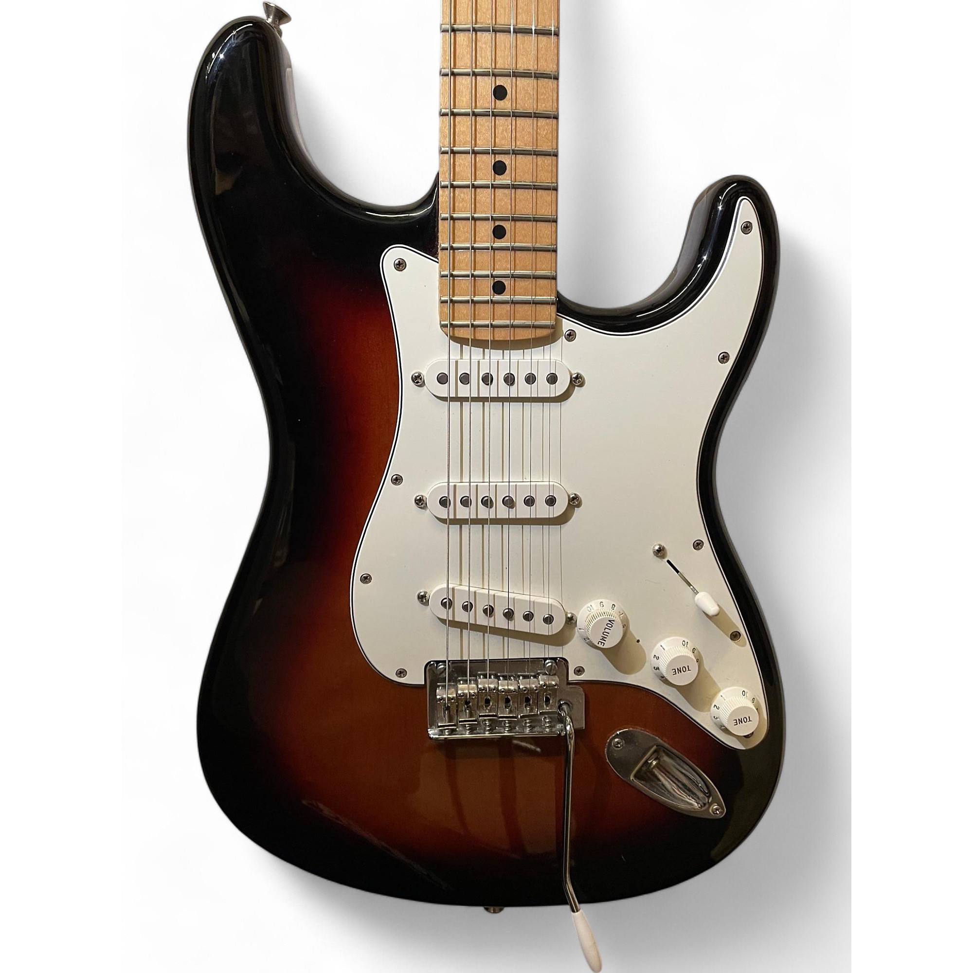 Used Fender Used Fender STRATOCASTER Tobacco Sunburst Solid Body Electric Guitar Tobacco Sunburst Guitar Center