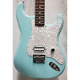 Used Fender Used Fender Tom Delonge Signature Stratocaster Daphne Blue Solid Body Electric Guitar