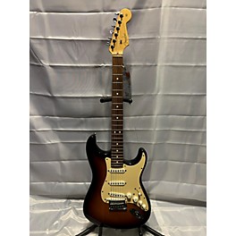 Used Fender Used Fender VG Stratocaster 2 Tone Sunburst Solid Body Electric Guitar