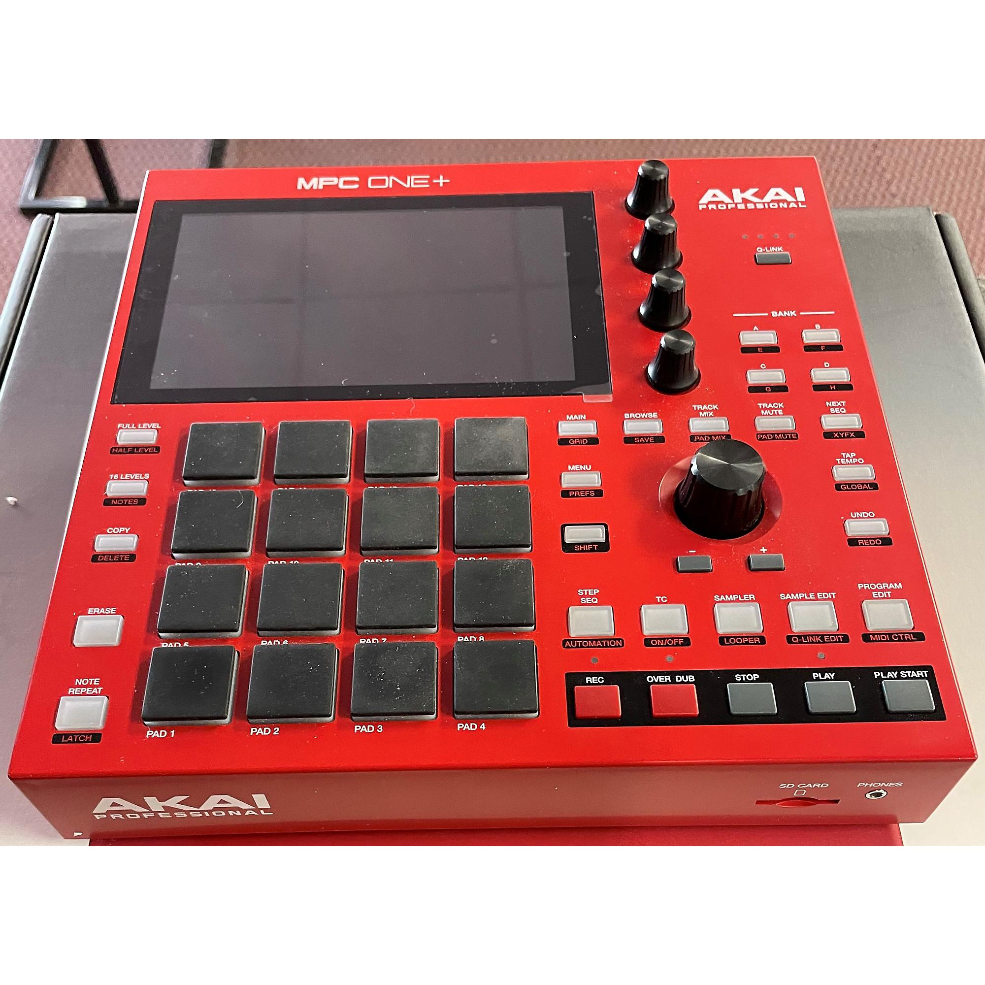 Used Akai Professional Mpc One Plus Production Controller | Guitar 