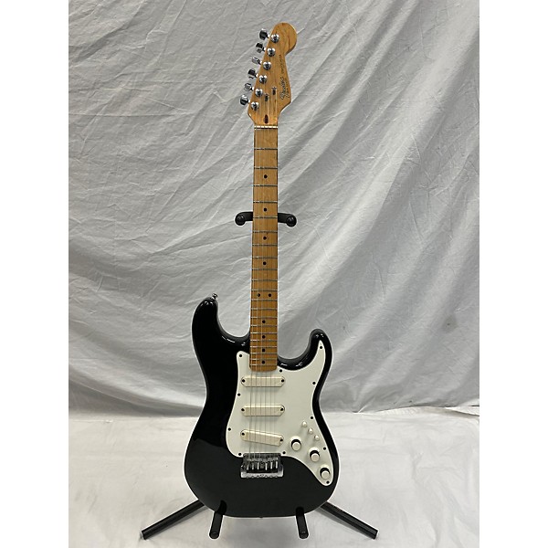 Vintage Fender 1983 Elite Stratocaster Solid Body Electric Guitar