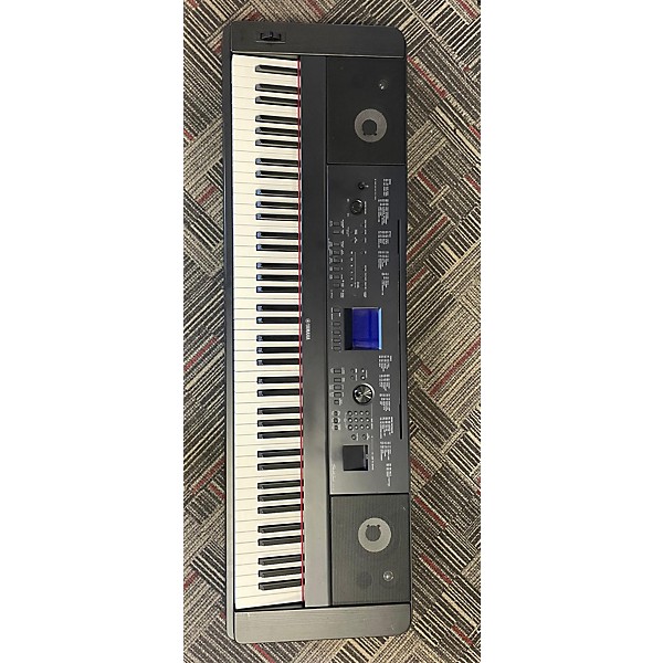 Used Yamaha DGX660 Portable Keyboard