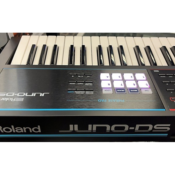 Used Roland Juno Ds 61 Keyboard Workstation
