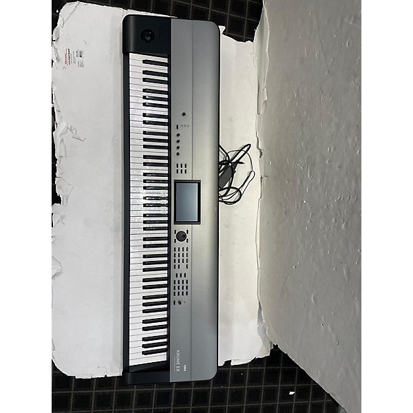 Used KORG Krome EX 88 Key Keyboard Workstation