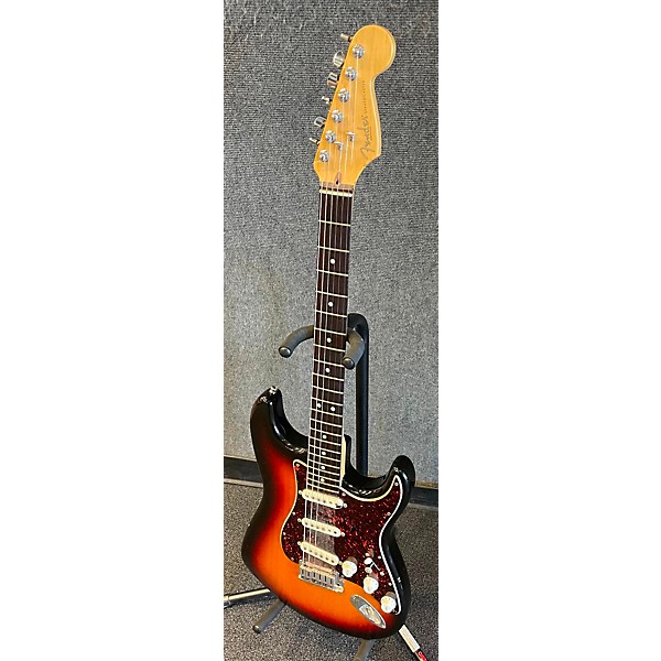 Vintage Fender 1999 American Standard Stratocaster Solid Body Electric Guitar