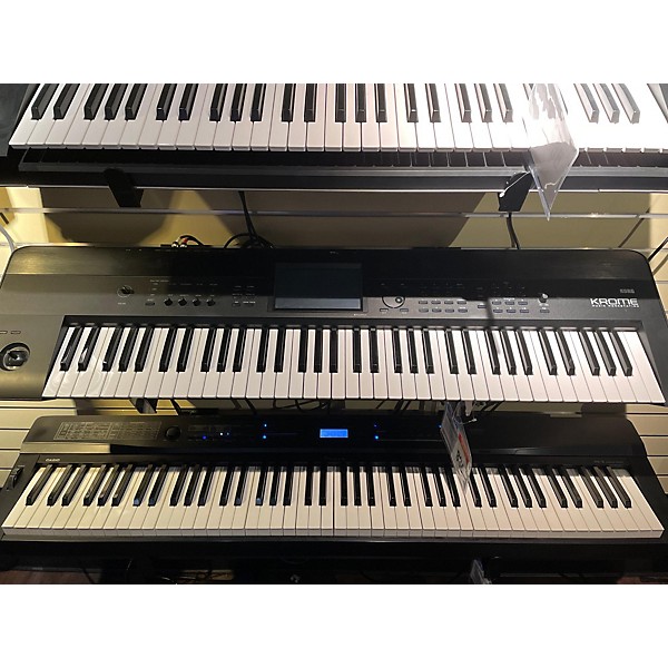 Used KORG Krome 73 Key Keyboard Workstation