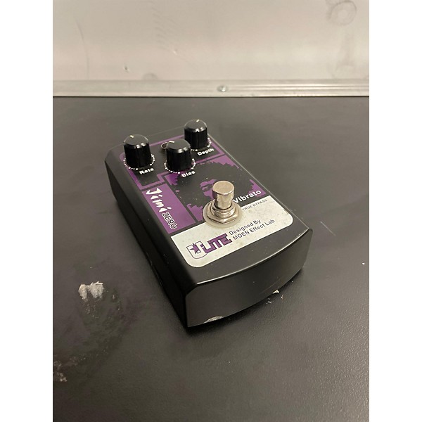 Used Moen Jimmy Zero Vibrato Effect Pedal