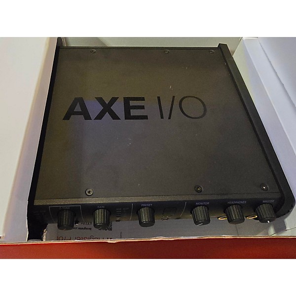Used IK Multimedia AXE I/O Audio Interface