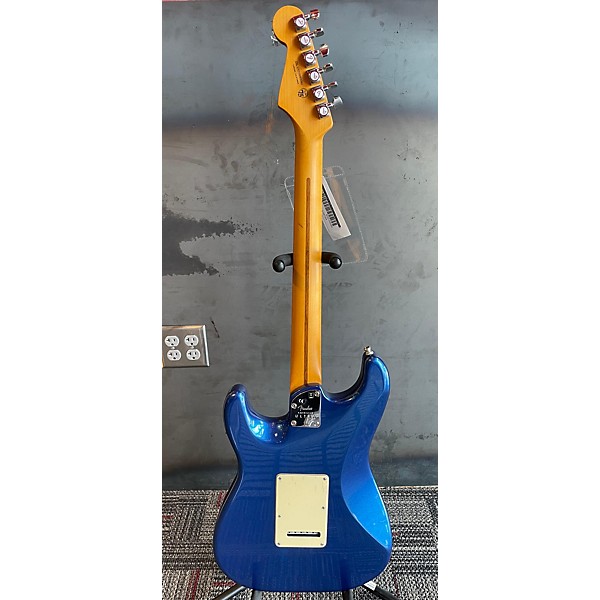 Used Fender Used 2021 Fender American Ultra Stratocaster Cobra Blue Solid Body Electric Guitar