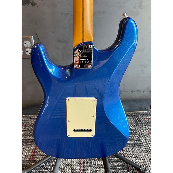 Used Fender Used 2021 Fender American Ultra Stratocaster Cobra Blue Solid Body Electric Guitar