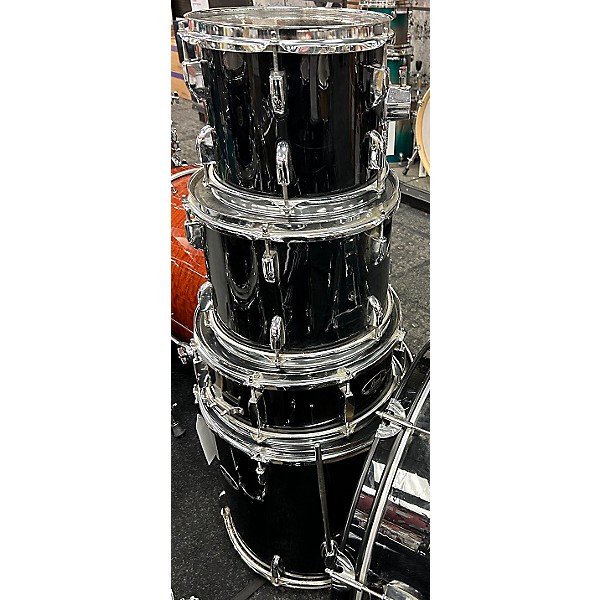 Used Pearl ROADSHOW Drum Kit