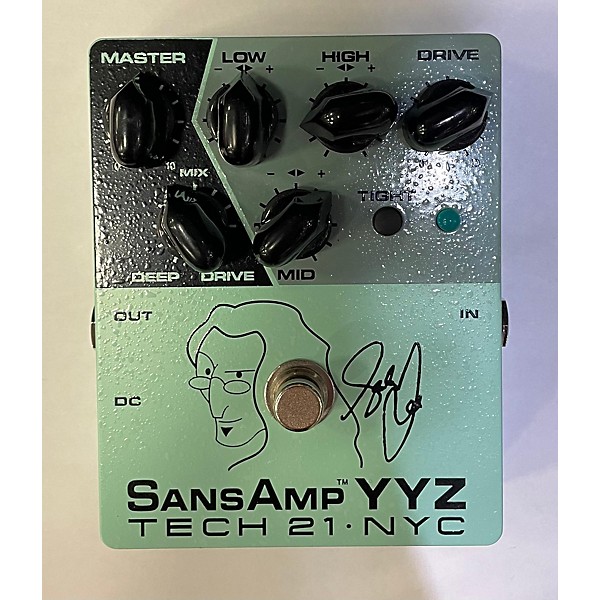 Used Tech 21 SANSAMP YYZ Bass Effect Pedal
