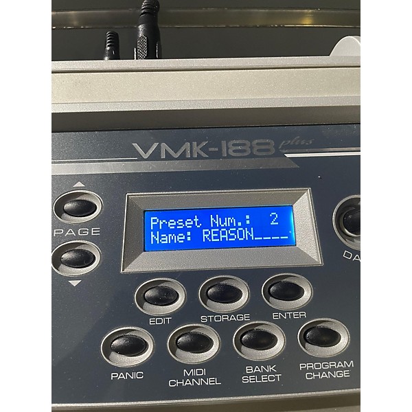 Used Studiologic Vmk188 MIDI Controller