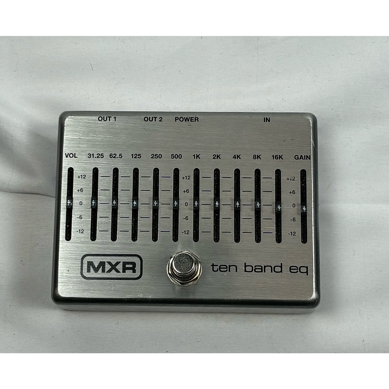 Used MXR M108 10 Band EQ Pedal | Guitar Center