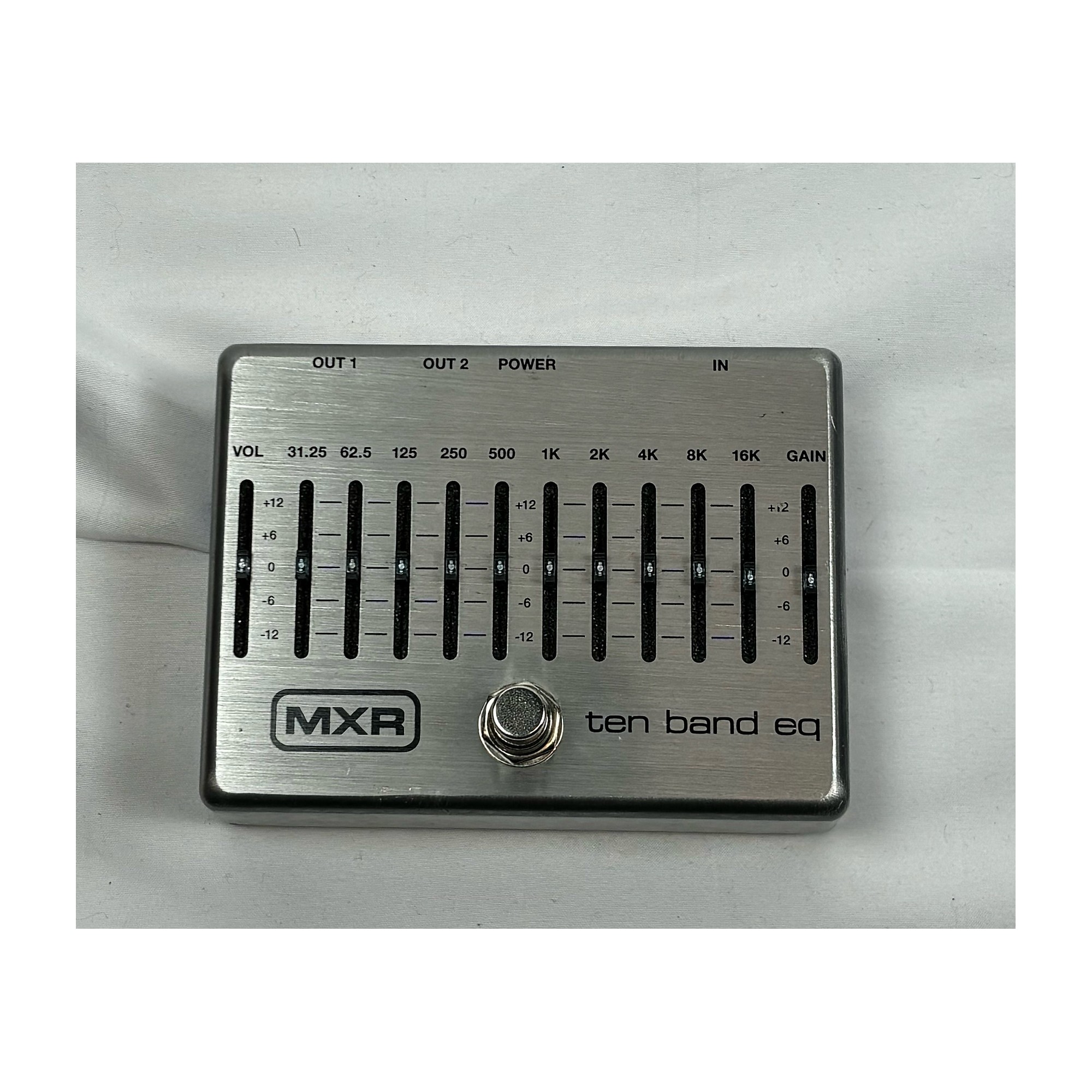 Used MXR M108 10 Band EQ Pedal | Guitar Center