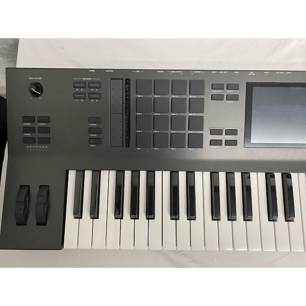 Used Akai Professional MPC Key 61 Keyboard Workstation