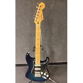 Used Fender Used Fender Player Stratocaster Trans Blue Solid Body Electric Guitar