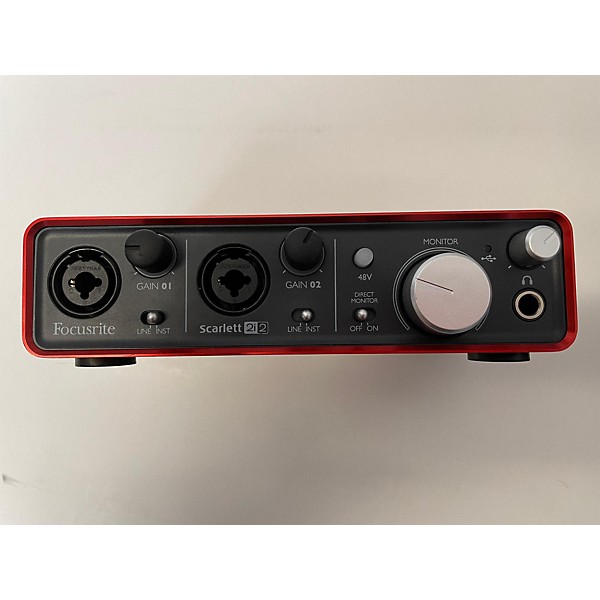 Used Focusrite Scarlett 2i2 Gen 2 Audio Interface | Guitar Center