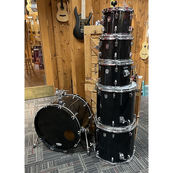 Used Ludwig Used Ludwig 6 piece Classic Birch Black Sparkle Drum Kit