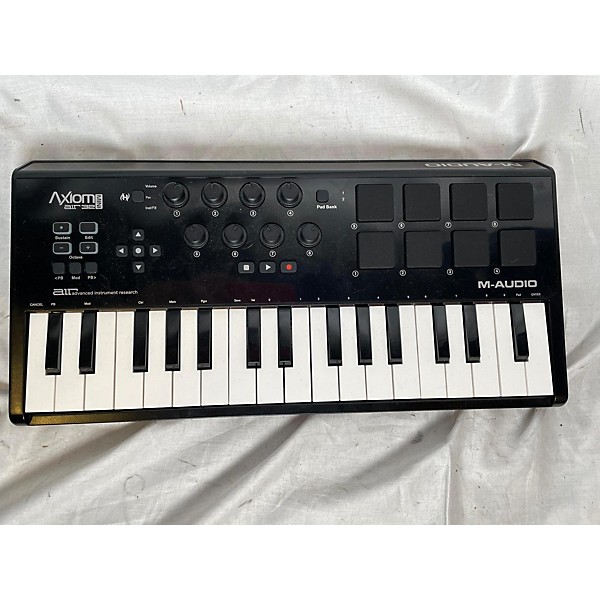 Used M-Audio Axiom Air Mini 32 MIDI Controller