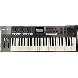 Used Nektar Used Nektar Panorama T4 MIDI Controller